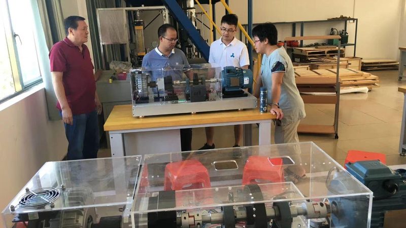蜗轮蜗杆减速机代工生产：揭秘其核心工艺与选型要点